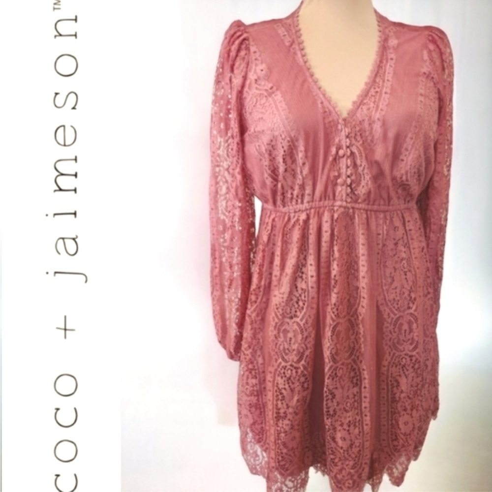 COCO + JAIMESON Pink Lace Dress Sise M